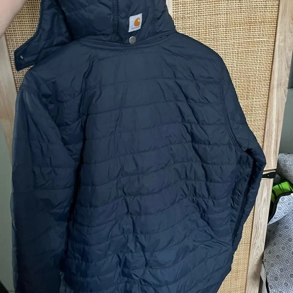 EUC Women’s Carhartt Size Medium (8-10) Navy Quilted Jacket- Fleece inside - Picture 5 of 5